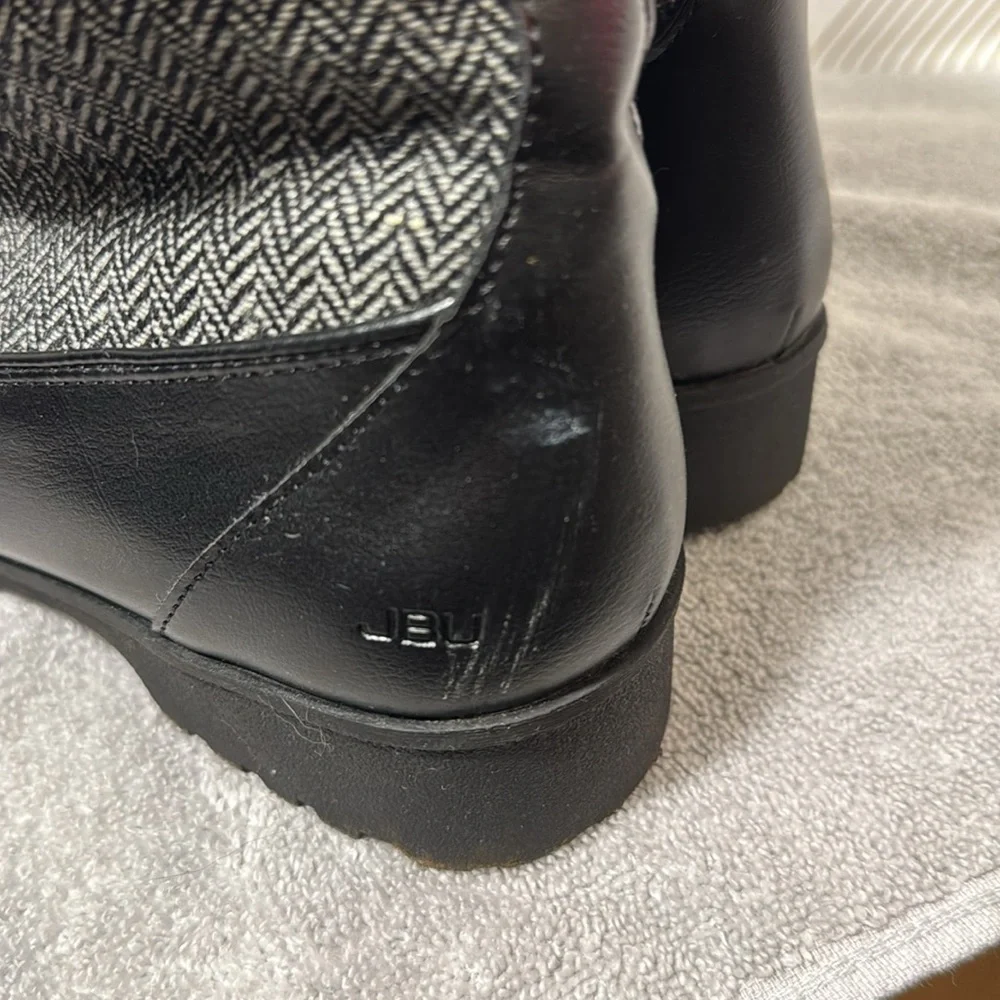 Women’s boots JBU‎ boots size 9 winter cold weather boots